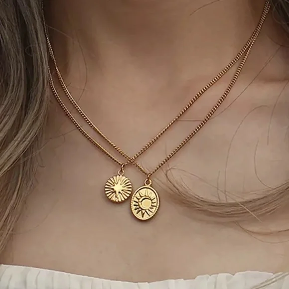 NEW MOON SUN STAR 18K GOLD NECKLACE, NICE NECKLACE, CUTE NECKLACE - Picture 2 of 7